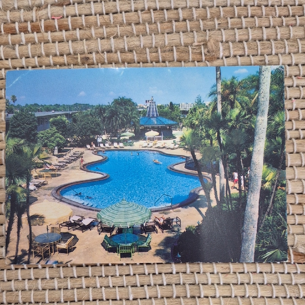 Vintage Holiday Inn Tampa Post Card